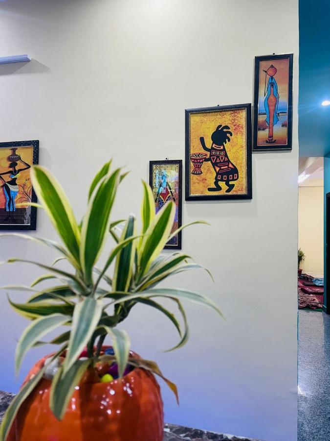 Hotel Manohar Rishikesh Ngoại thất bức ảnh
