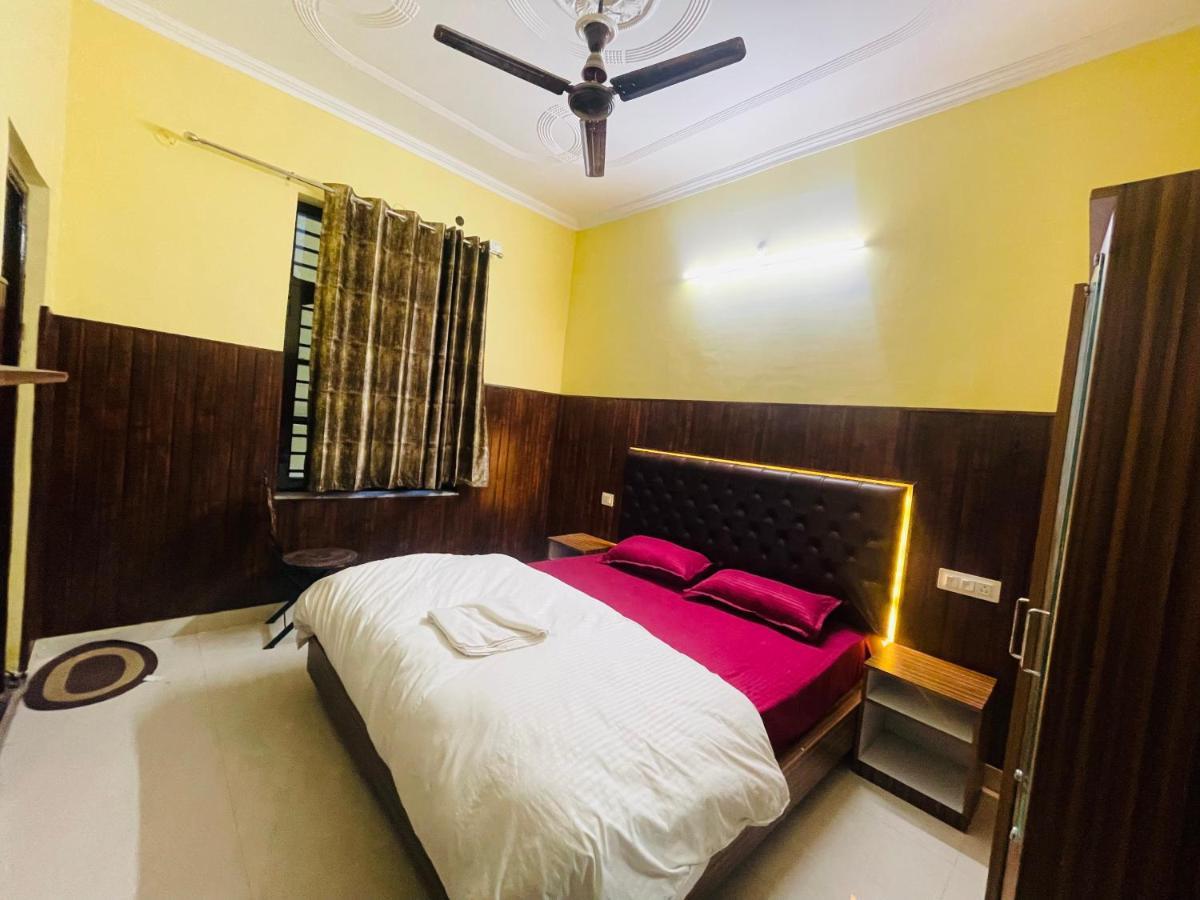 Hotel Manohar Rishikesh Ngoại thất bức ảnh