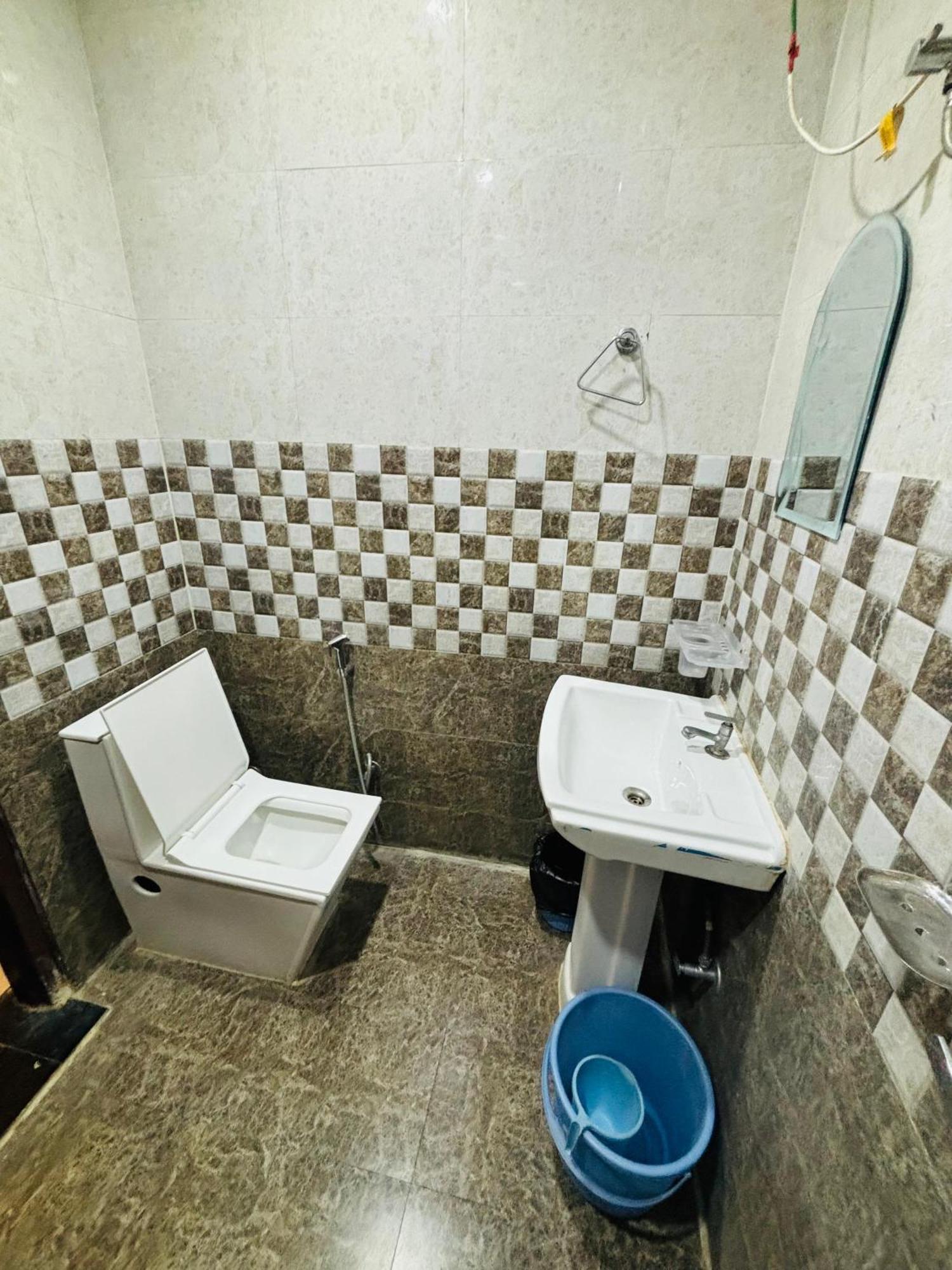Hotel Manohar Rishikesh Ngoại thất bức ảnh